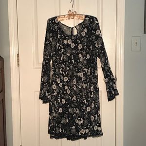 💛24 Hour Sale💛 Torrid Floral Bellsleeve Skater 2